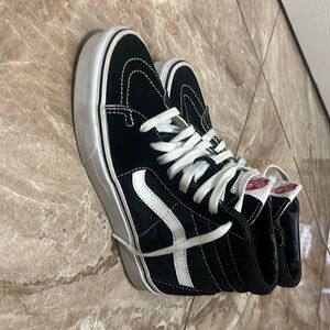 Old skool vans off the wall